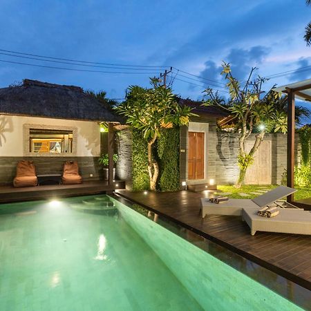 Luxurious And Cozy King Beds, Pool, Closed Living Villa Kuta Lombok Eksteriør billede