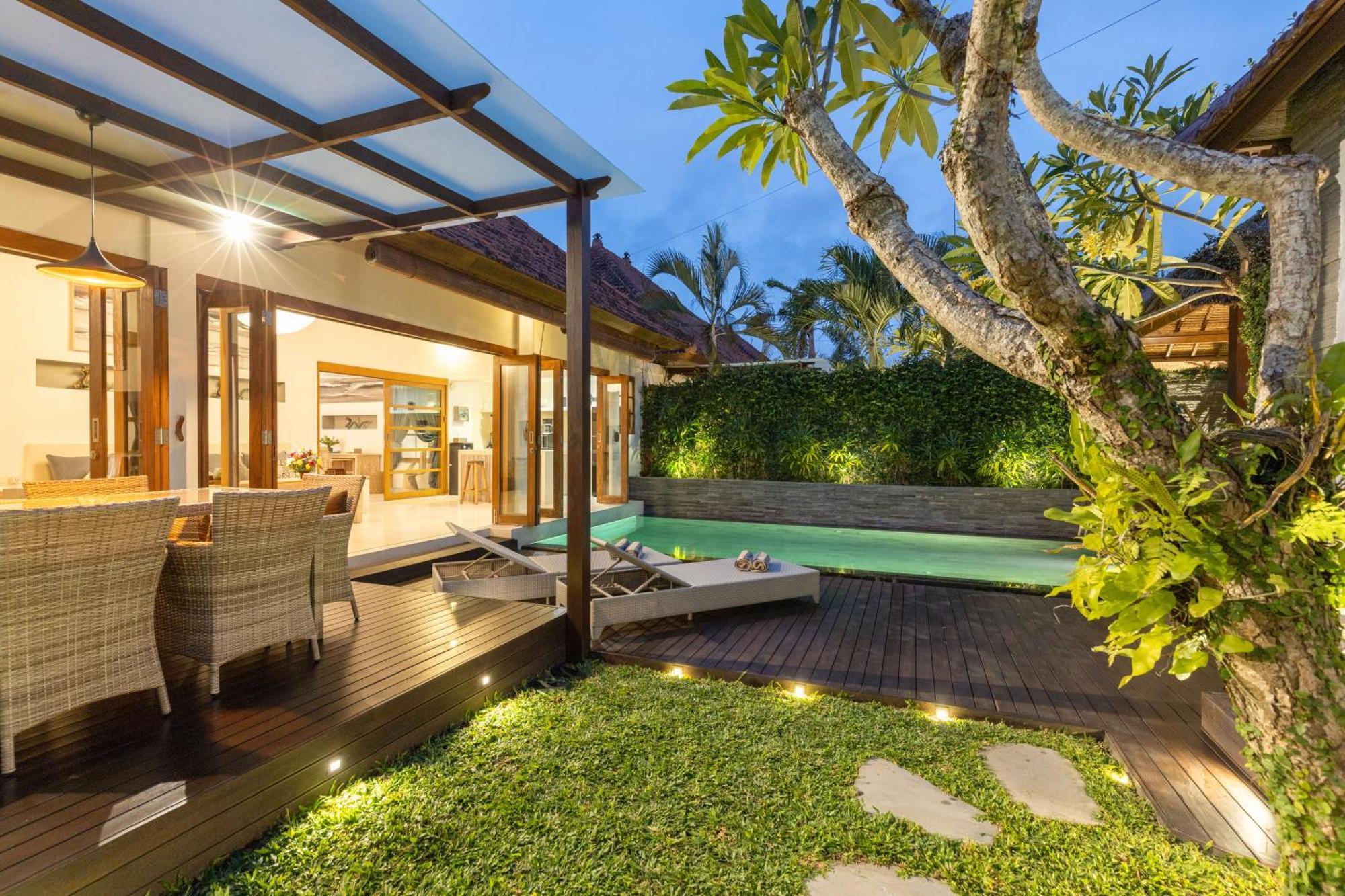 Luxurious And Cozy King Beds, Pool, Closed Living Villa Kuta Lombok Eksteriør billede